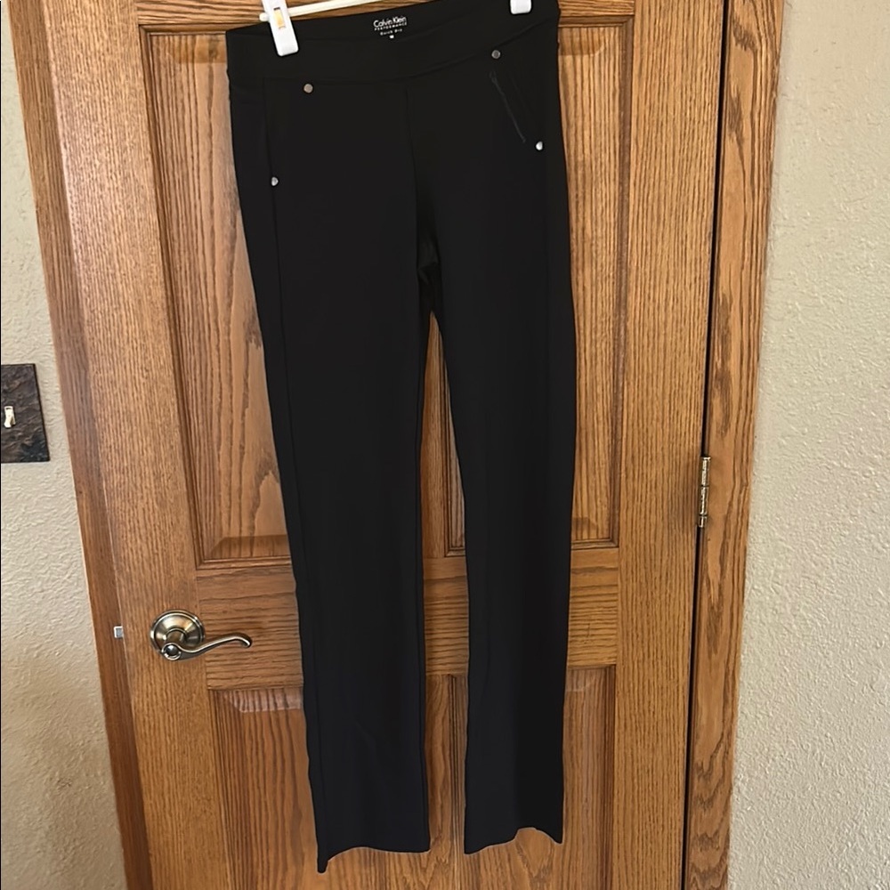 NWOT Calvin Klein Women's Black Yoga Pants